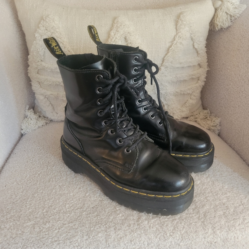 Dr. Martens Black Leather Jadon Boots, Womens 7